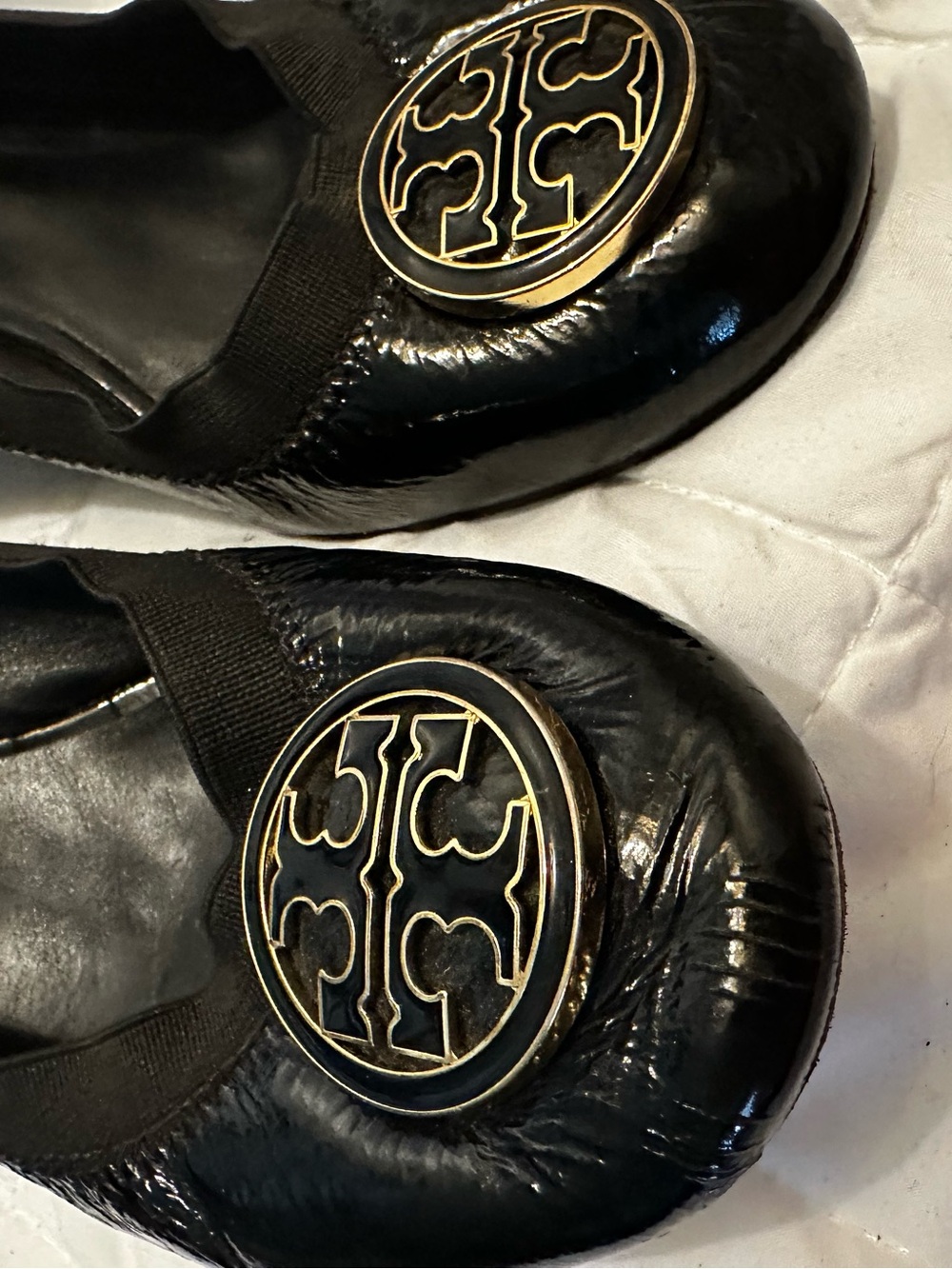 Tory Burch Black Gold Logo Heels sz 9